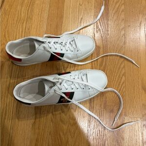 White Sneakers with Red and Green Stripes